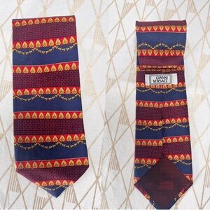 Gianni Versace VINTAGE 100% Silk Neck Tie